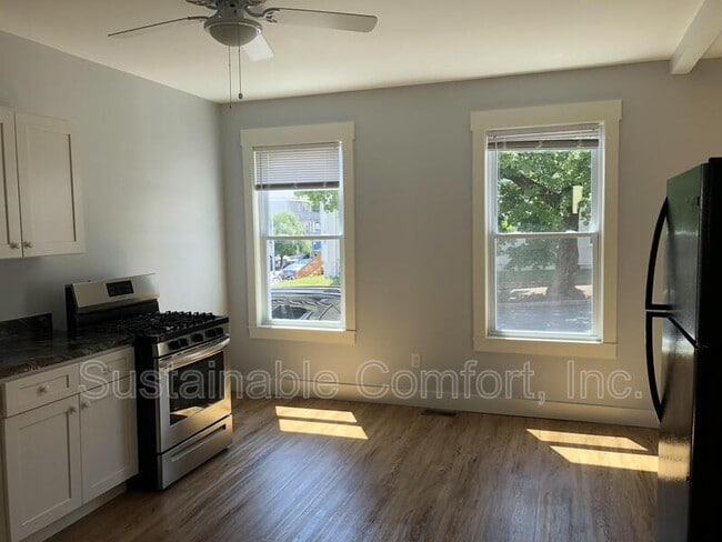 property at 39 Dartmouth St