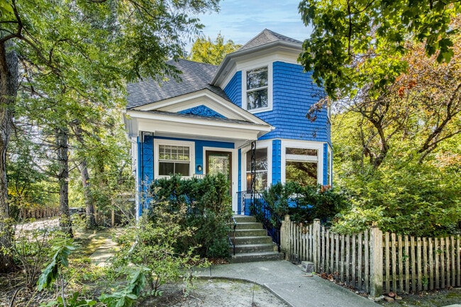 property at 1123 Linden Ave