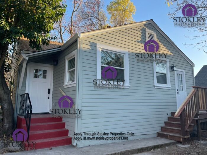 1208 Willow St in Martinez, CA - Building Photo