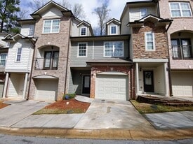 2918 Ashlyn Pointe Dr in Doraville, GA - Building Photo