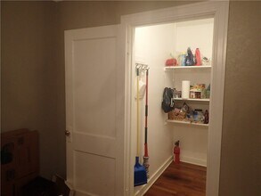 5918 La Vista Dr, Unit 3 in Dallas, TX - Foto de edificio - Building Photo