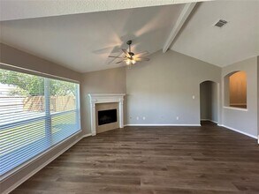 3031 Valley Ct in Manvel, TX - Building Photo - Building Photo