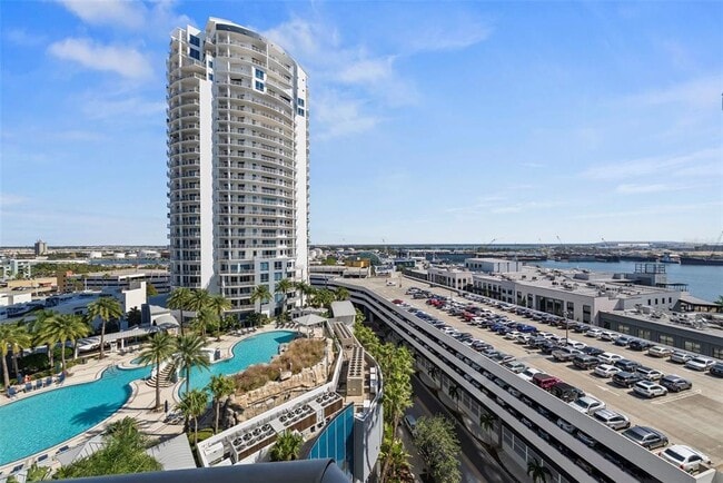 property at 449 S 12th St