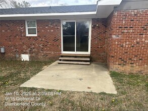 1615 Diplomat Dr in Fayetteville, NC - Building Photo - Building Photo