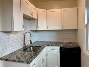 128 Gay St in Philadelphia, PA - Building Photo - Building Photo