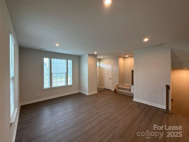 422 Serenity Cir in Cramerton, NC - Building Photo - Building Photo