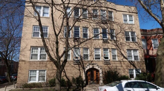 1456 Highland Ave in Chicago, IL - Building Photo - Building Photo