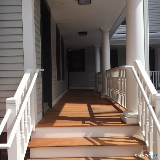 36 Lewis St in Hartford, CT - Building Photo - Building Photo