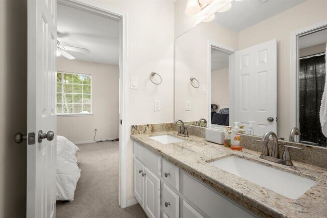 property at 12430 Hammersmith Dr