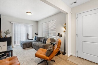 5761 Thurless Ln in Colorado Springs, CO - Building Photo - Building Photo