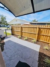 6491 MacKenzie St in Orlando, FL - Building Photo - Building Photo