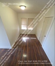 3241 Welsberg Dr in St. Louis, MO - Building Photo - Building Photo