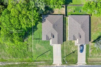 6334 Park Ave in Texas City, TX - Building Photo - Building Photo