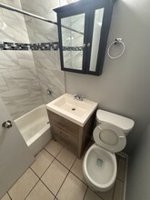 3341 Commercial Ave in South Chicago Heights, IL - Building Photo - Building Photo