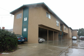 256 Williams Rd in Salinas, CA - Building Photo - Building Photo