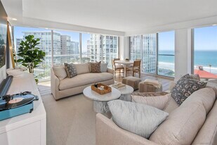1710 Avenida Del Mundo in Coronado, CA - Building Photo