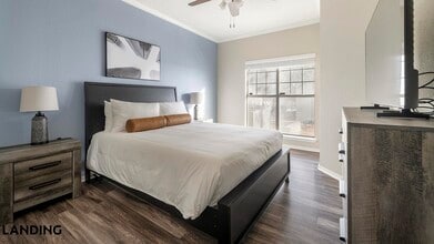 3201 Duval Rd, Unit 313 in Austin, TX - Building Photo - Building Photo