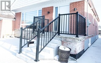 103 Tavistock Rd in Toronto, ON - Building Photo