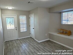 6138 Wisteria Hill in San Antonio, TX - Building Photo - Building Photo