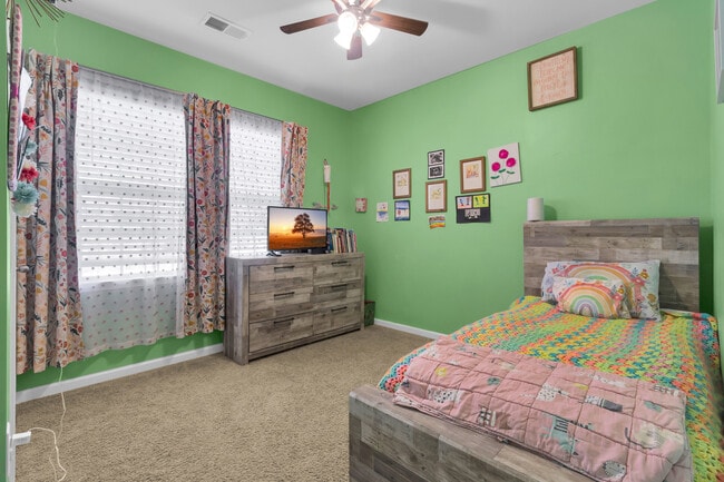 402 Isabelle St in New Bern, NC - Building Photo - Building Photo