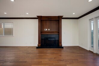 8562 Sandy Hook Dr in Huntington Beach, CA - Building Photo - Building Photo