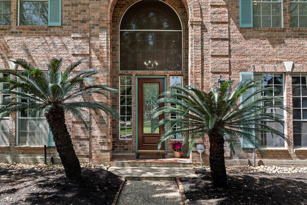 14231 Championship Ln in Houston, TX - Building Photo