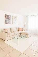 1800 Sans Souci Blvd in Miami, FL - Building Photo - Building Photo