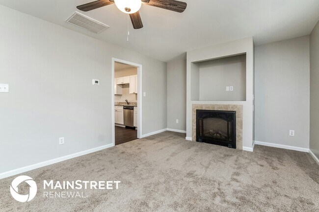 405 Whitehall Ct in Clayton, NC - Building Photo - Building Photo