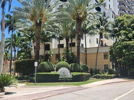 888 Douglas Rd, Unit 1513 in Coral Gables, FL - Building Photo