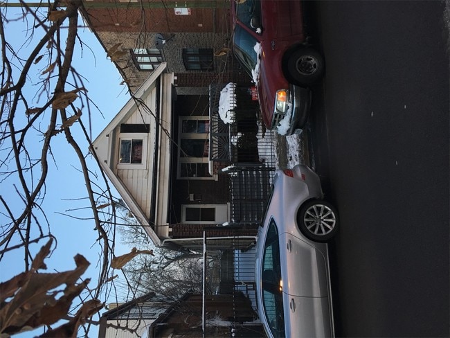 56 W 76th St in Chicago, IL - Building Photo - Building Photo