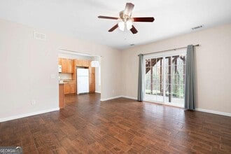 1083 Soaring Way NE in Marietta, GA - Building Photo - Building Photo