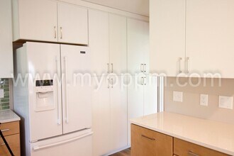 216 S 86th St in Omaha, NE - Building Photo - Building Photo