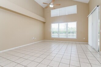 1828 Islebrook Dr in Orlando, FL - Building Photo - Building Photo