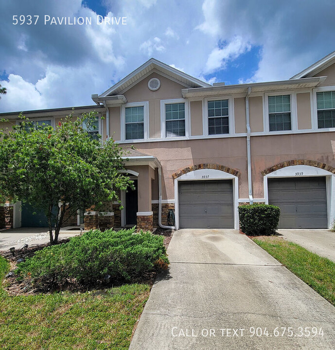 5937 Pavilion Dr in Jacksonville, FL - Building Photo