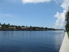 6417 Bay Club Dr in Fort Lauderdale, FL - Building Photo - Building Photo