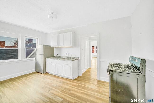 property at 1040 Capitol Ave