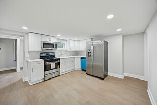 635 Stanton Christiana Rd in Newark, DE - Building Photo