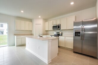 4103 Longleaf St in Haines City, FL - Building Photo - Building Photo