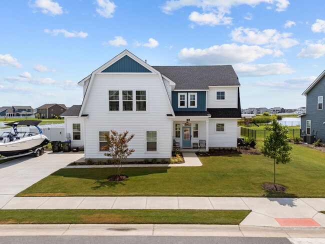 105 Farmridge Wy in Moyock, NC - Building Photo - Building Photo