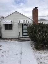 900 E 21st St in Cheyenne, WY - Building Photo