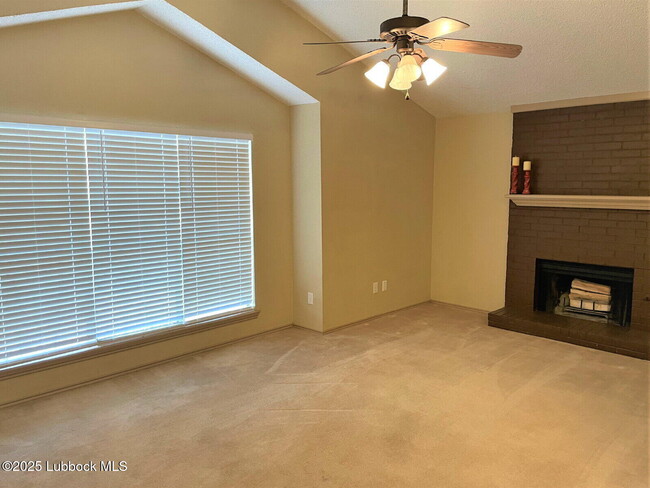 5013 60th St in Lubbock, TX - Building Photo - Building Photo