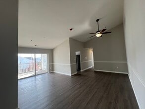 305 Rain Water Way in Glen Burnie, MD - Building Photo - Building Photo