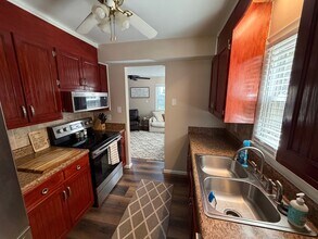 26 Center St in Newport News, VA - Building Photo - Building Photo
