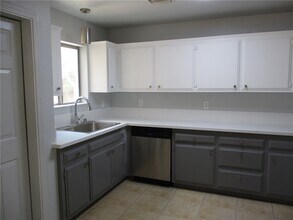 5112 Amber Sands Dr in Fort Mohave, AZ - Building Photo - Building Photo
