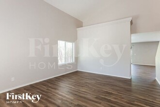 5570 E Flowing Spring in Florence, AZ - Building Photo - Building Photo