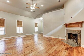 121 Flagg Pl in Lafayette, LA - Building Photo - Building Photo