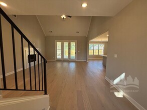 240 Valleyview Ln in Oakland, TN - Building Photo - Building Photo