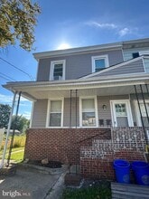 1012 W 3rd St in Florence, NJ - Building Photo - Building Photo