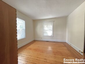 202 Corey Rd, Unit 1 in Boston, MA - Building Photo - Building Photo