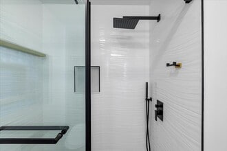 1335 Marengo Ave, Unit 1 in Forest Park, IL - Building Photo - Building Photo